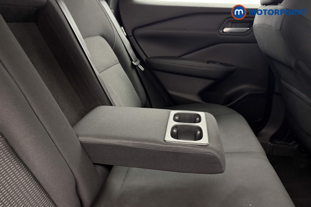Nissan Qashqai Acenta Premium Automatic Petrol SUV - Stock Number (1568027) - 23rd supplementary image