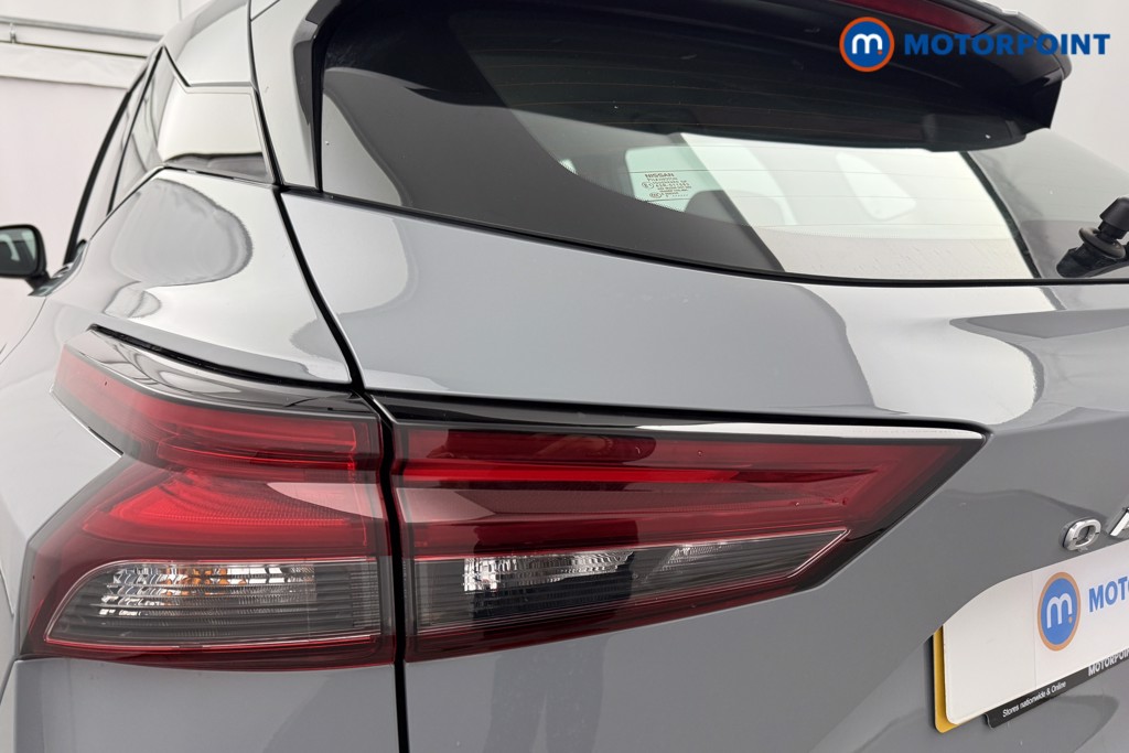 Nissan Qashqai Acenta Premium Automatic Petrol SUV - Stock Number (1568027) - 27th supplementary image