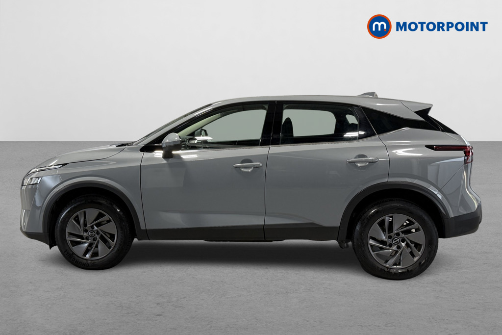 Nissan Qashqai Acenta Premium Automatic Petrol SUV - Stock Number (1568027) - Passenger side