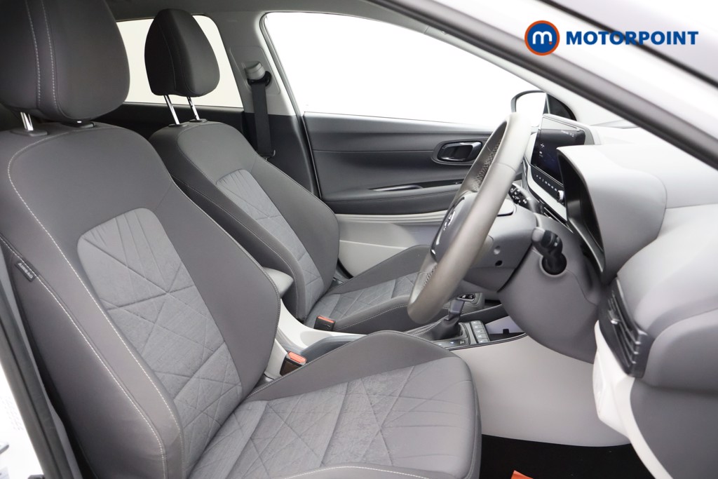Hyundai Bayon Ultimate Automatic Petrol-Electric Hybrid SUV - Stock Number (1569339) - 11th supplementary image