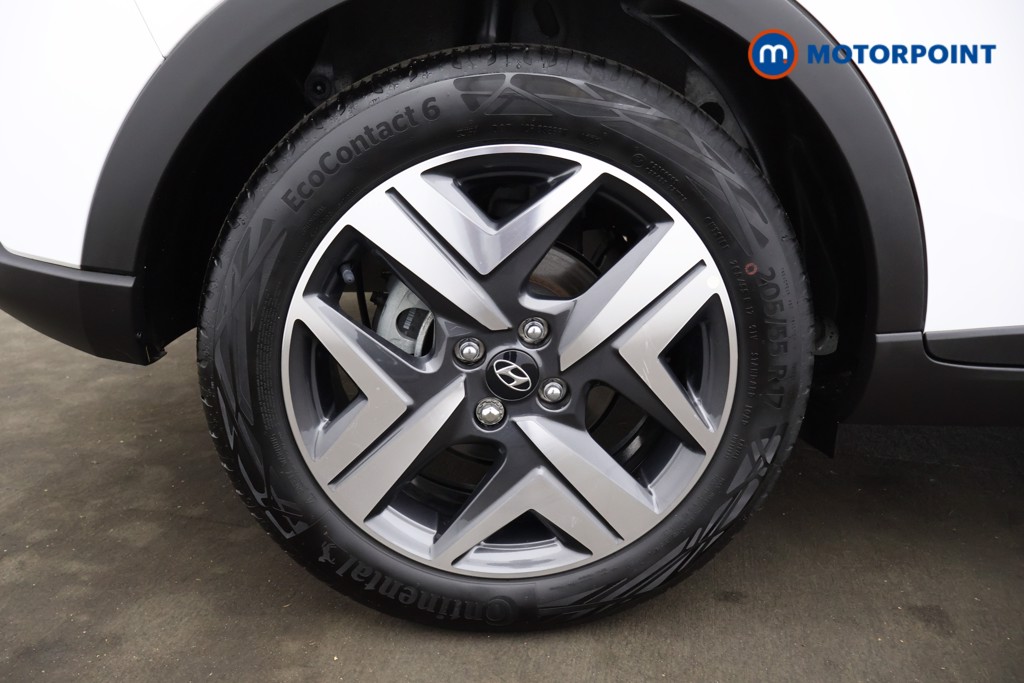 Hyundai Bayon Ultimate Automatic Petrol-Electric Hybrid SUV - Stock Number (1569339) - 16th supplementary image