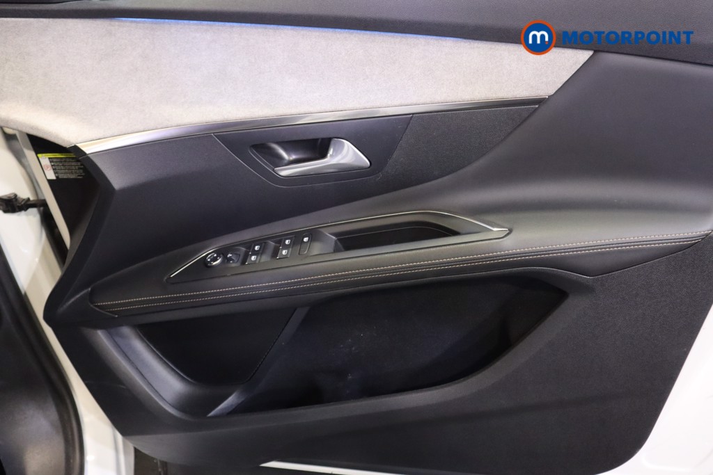 Peugeot 3008 GT Manual Diesel SUV - Stock Number (1569505) - 13th supplementary image