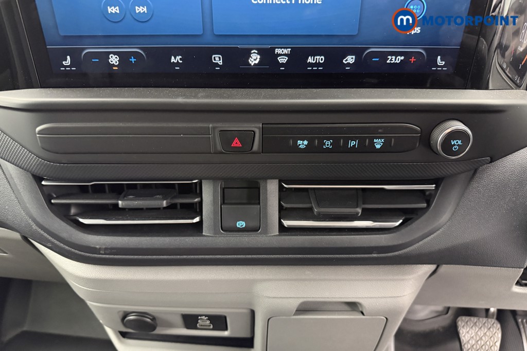 Ford Transit Custom Limited Automatic Diesel Panel Van - Stock Number (1570108) - 9th supplementary image