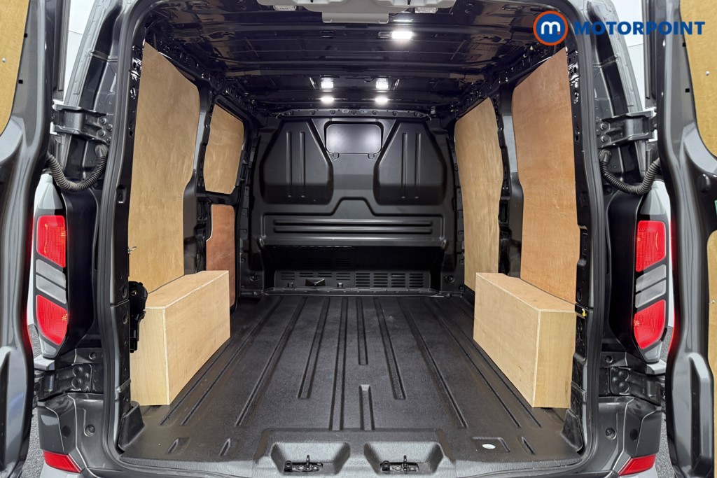 Ford Transit Custom Limited Automatic Diesel Panel Van - Stock Number (1570108) - 18th supplementary image