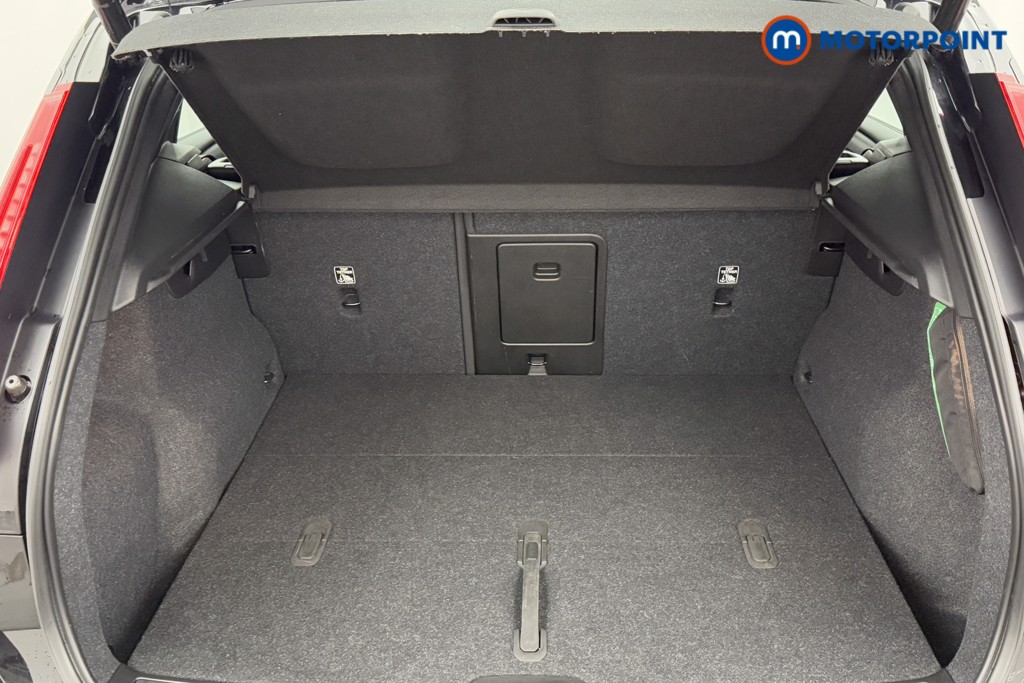 Volvo Xc40 Plus Automatic Petrol SUV - Stock Number (1570111) - 24th supplementary image