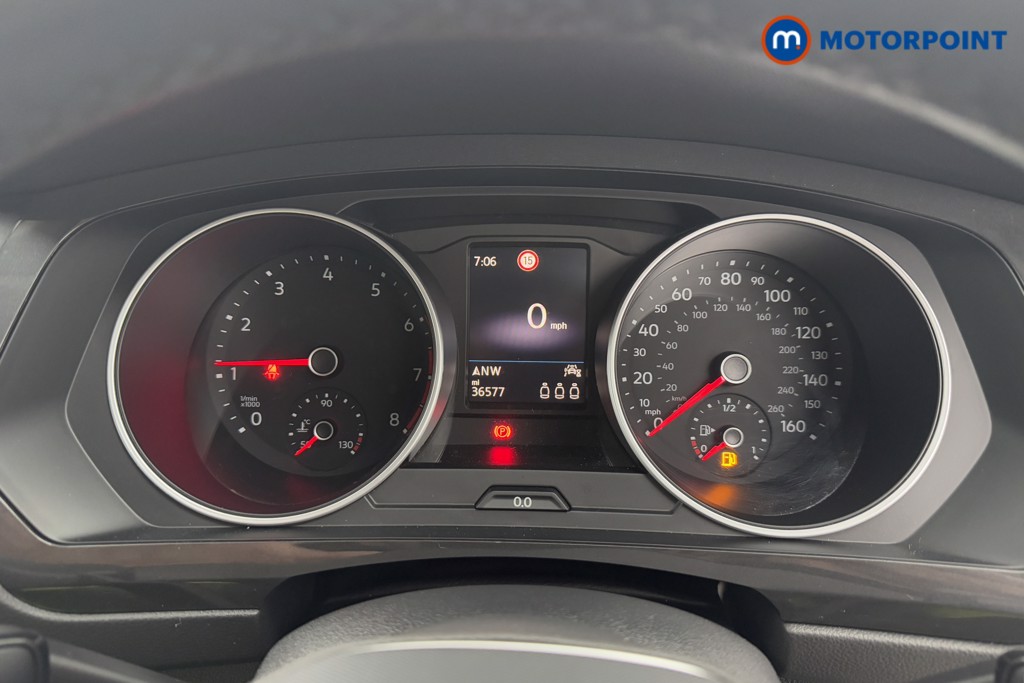 Volkswagen Tiguan Life Manual Petrol SUV - Stock Number (1571228) - 5th supplementary image