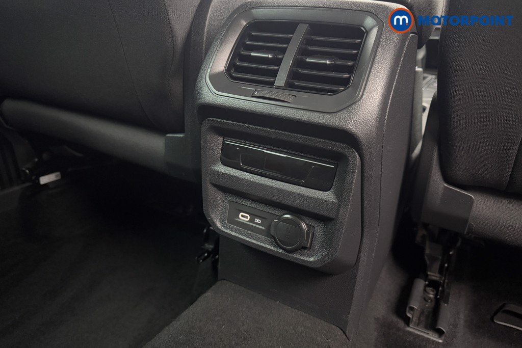 Volkswagen Tiguan Life Manual Petrol SUV - Stock Number (1571228) - 20th supplementary image