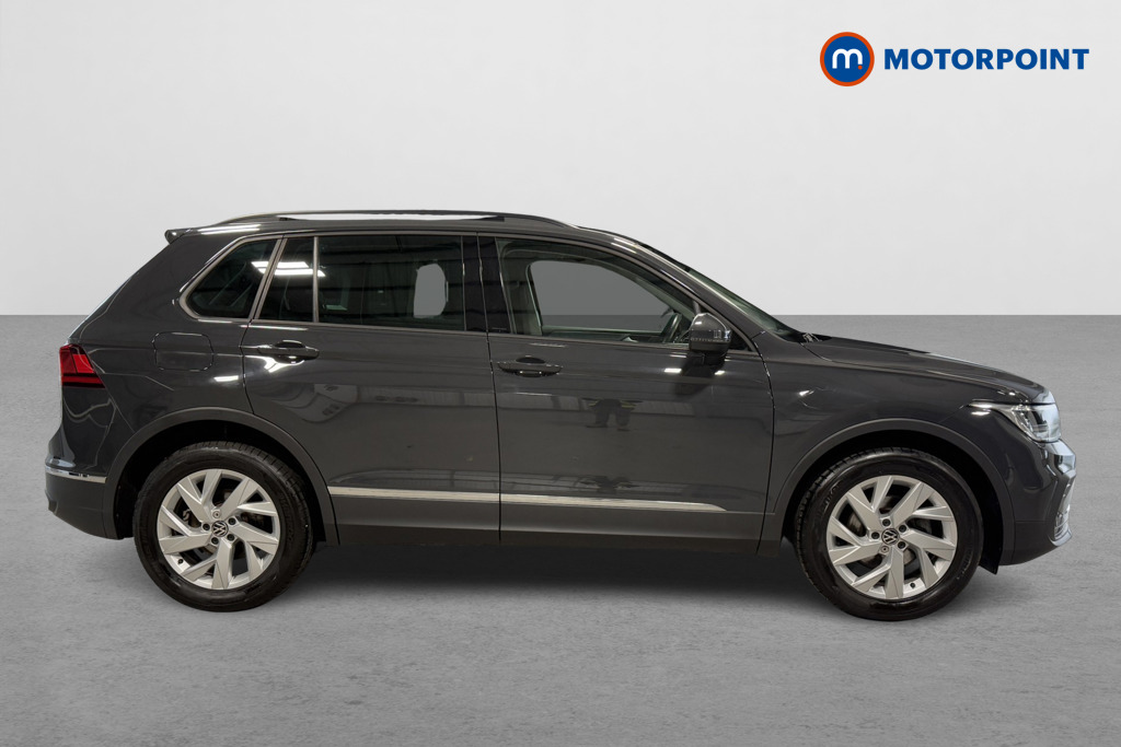 Volkswagen Tiguan Life Manual Petrol SUV - Stock Number (1571228) - Drivers side