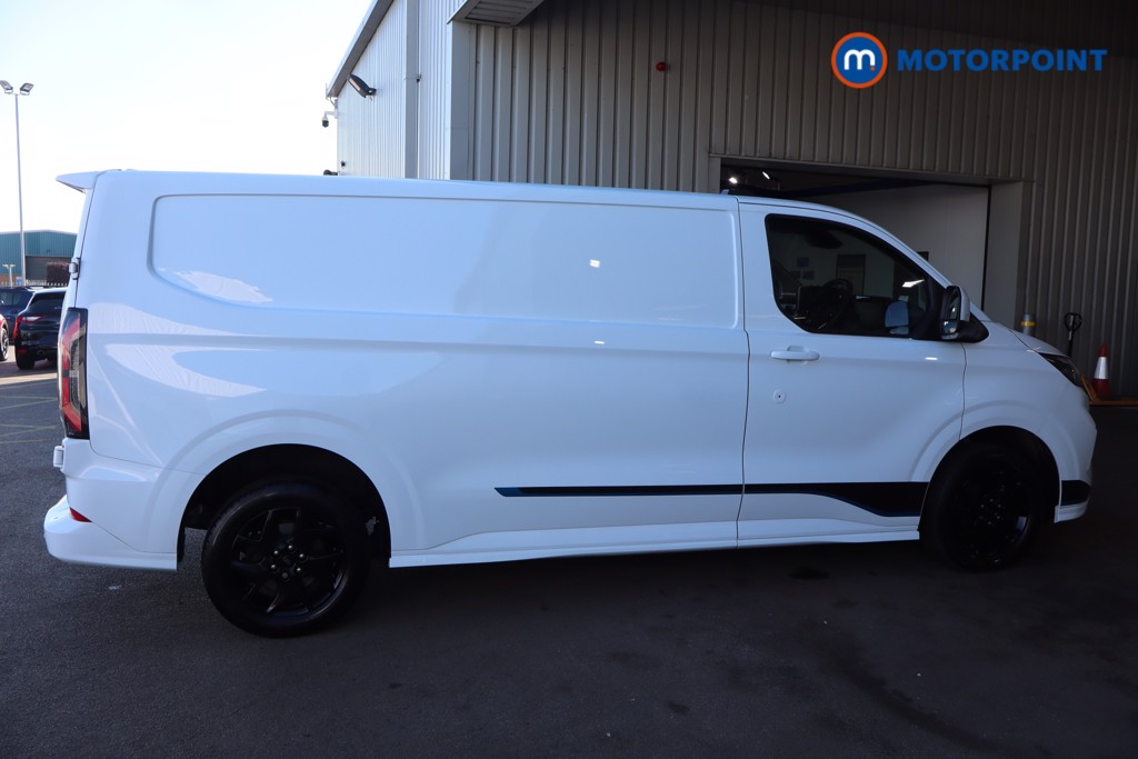 Ford Transit Custom Sport Automatic Diesel Panel Van - Stock Number (1571433) - 4th supplementary image