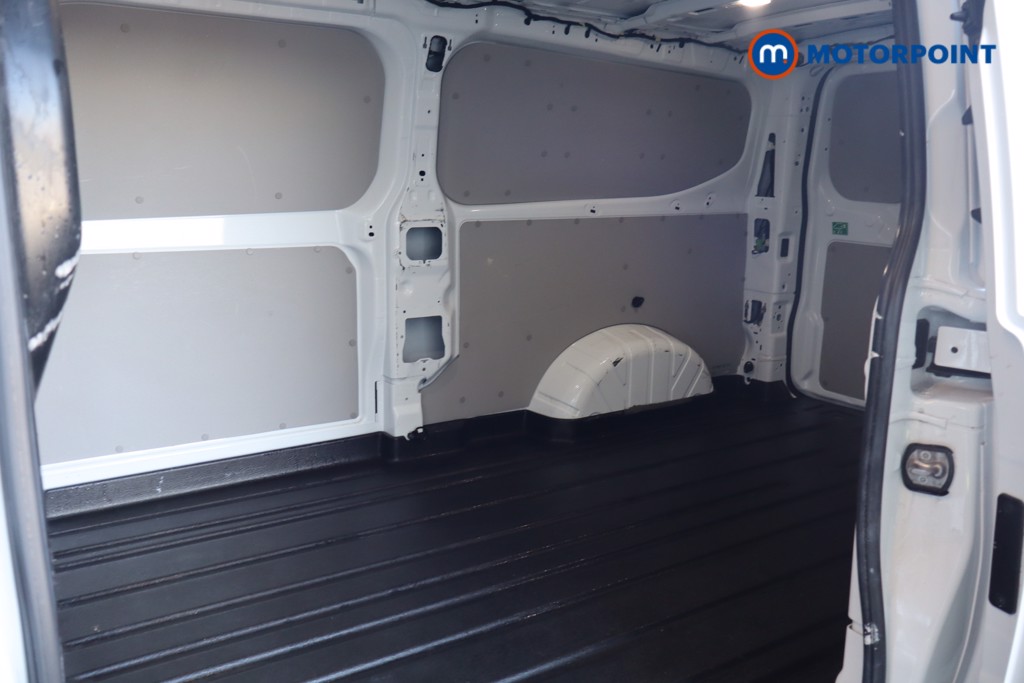Ford Transit Custom Sport Automatic Diesel Panel Van - Stock Number (1571433) - 13th supplementary image