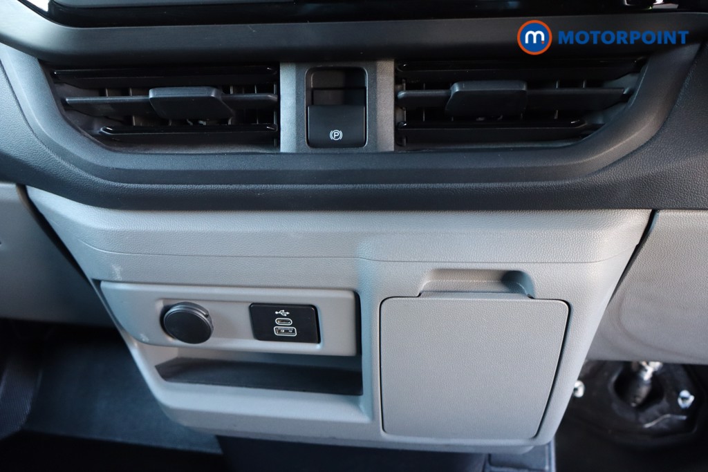 Ford Transit Custom Sport Automatic Diesel Panel Van - Stock Number (1571433) - 26th supplementary image