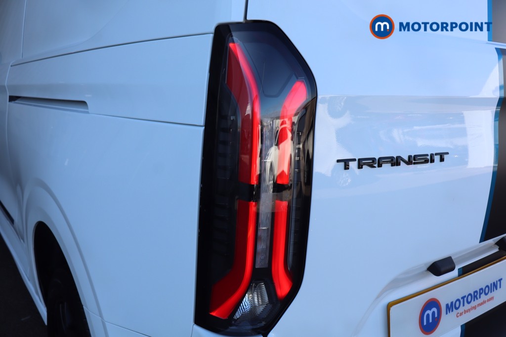 Ford Transit Custom Sport Automatic Diesel Panel Van - Stock Number (1571433) - 38th supplementary image
