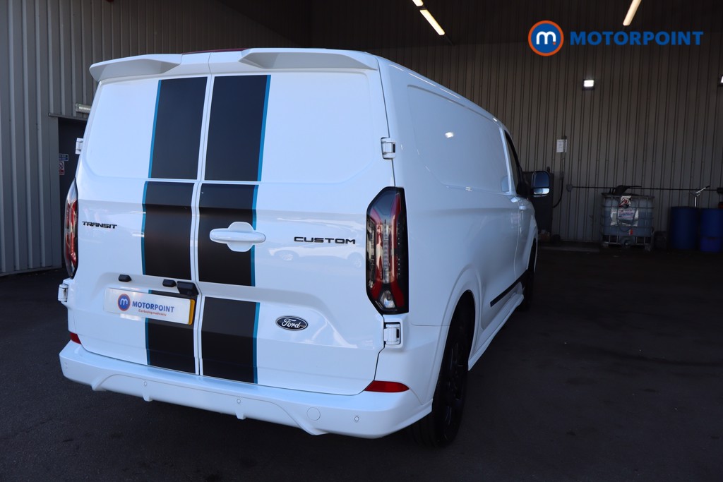 Ford Transit Custom Sport Automatic Diesel Panel Van - Stock Number (1571433) - 1st supplementary image