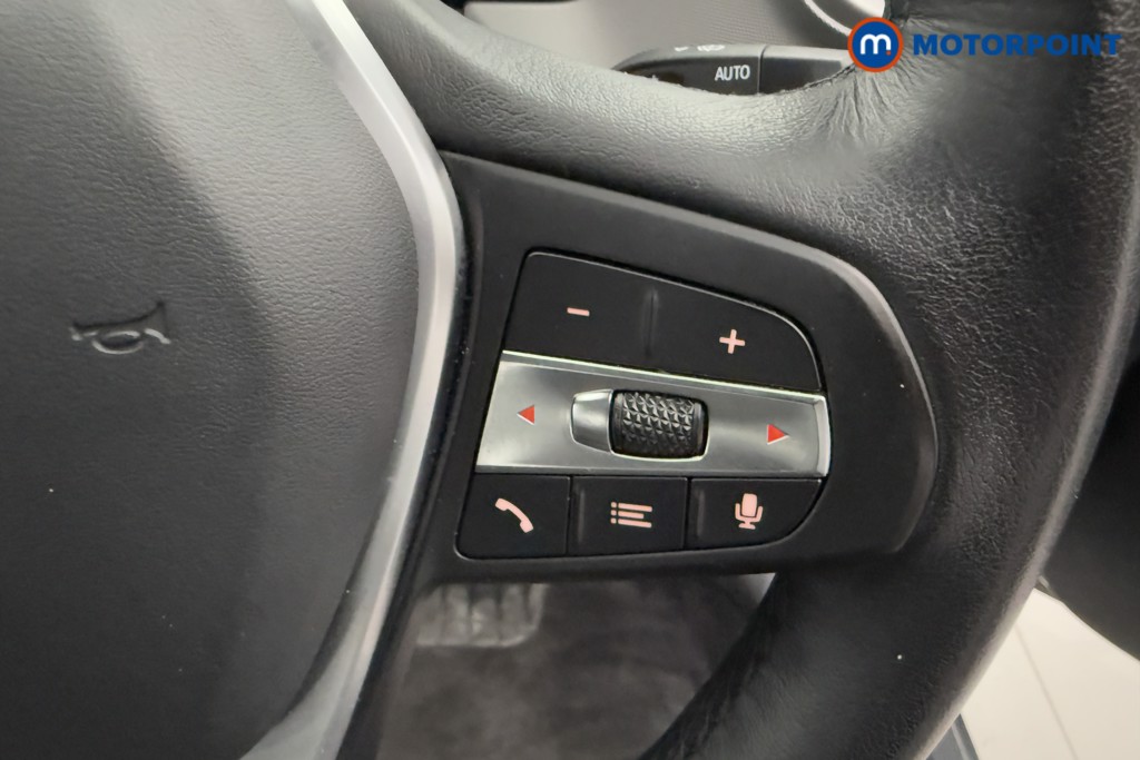 BMW 1 Series SE Automatic Petrol Hatchback - Stock Number (1571902) - 4th supplementary image
