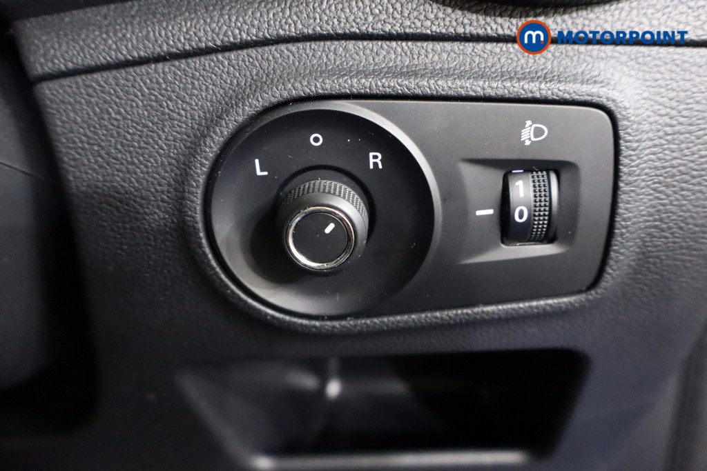 Mg Motor Uk MG3 Exclusive Manual Petrol Hatchback - Stock Number (1572450) - 16th supplementary image