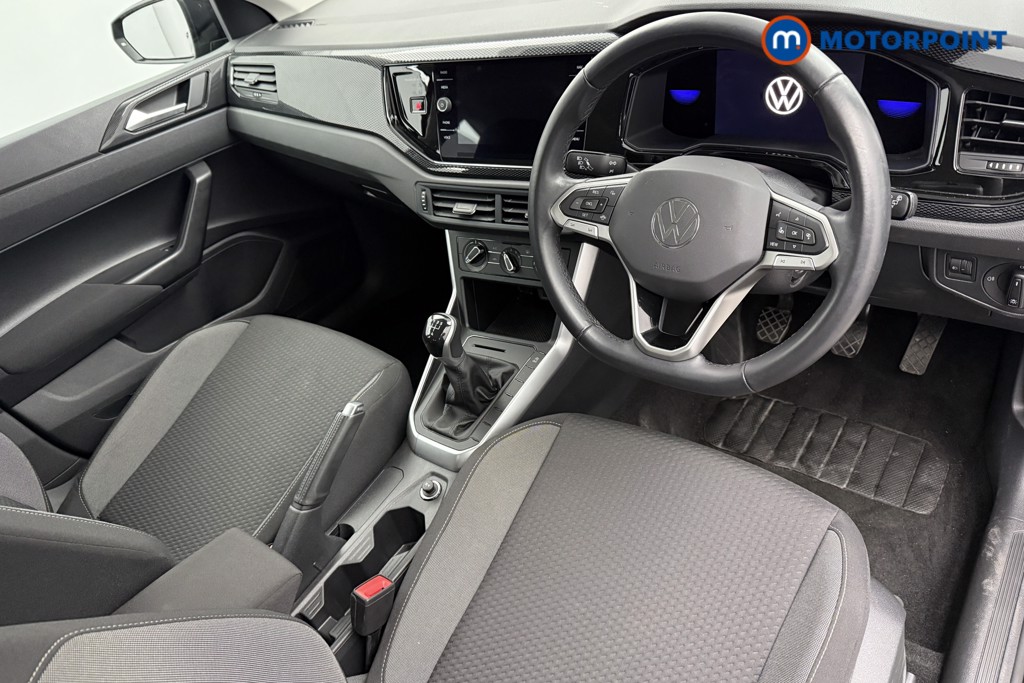 Volkswagen Polo Life Manual Petrol Hatchback - Stock Number (1572579) - 1st supplementary image