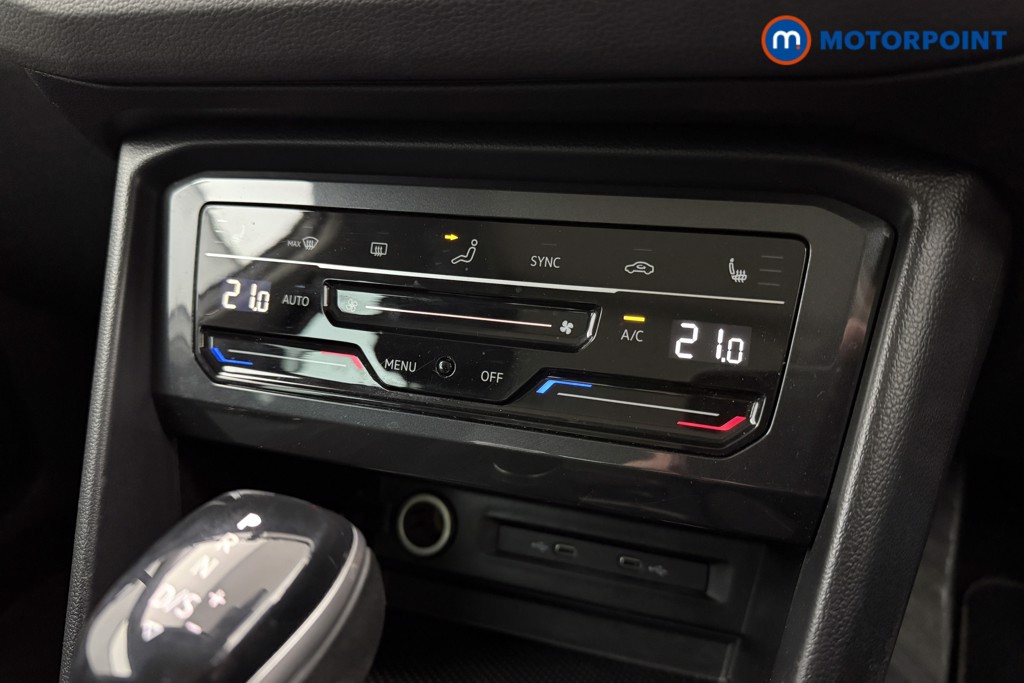 Volkswagen Tiguan Elegance Automatic Petrol SUV - Stock Number (1572582) - 13th supplementary image