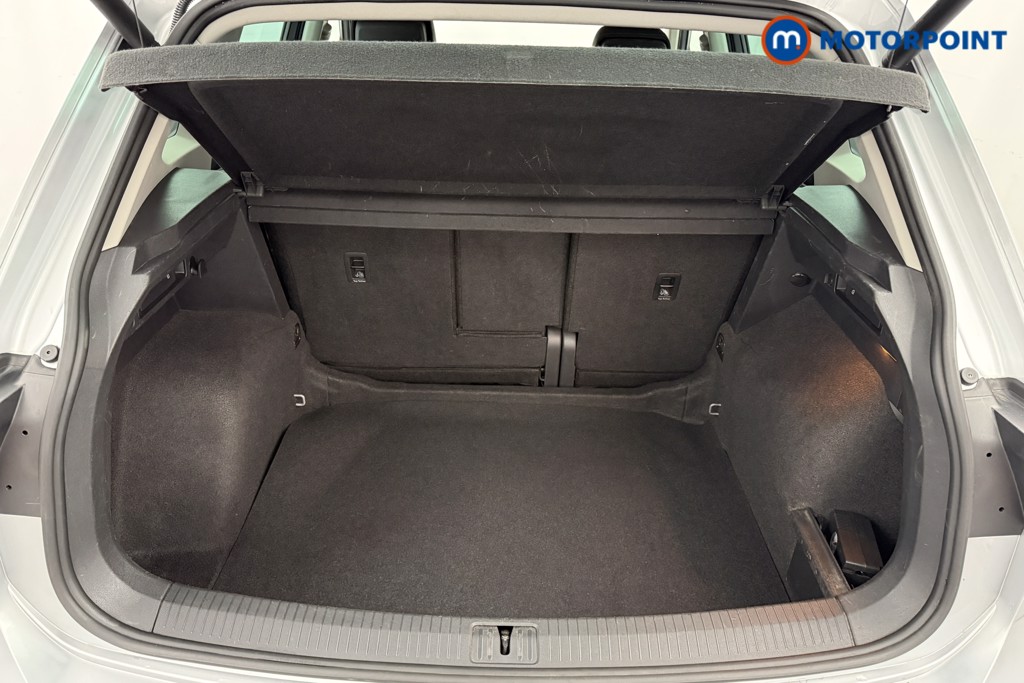 Volkswagen Tiguan Elegance Automatic Petrol SUV - Stock Number (1572582) - 26th supplementary image