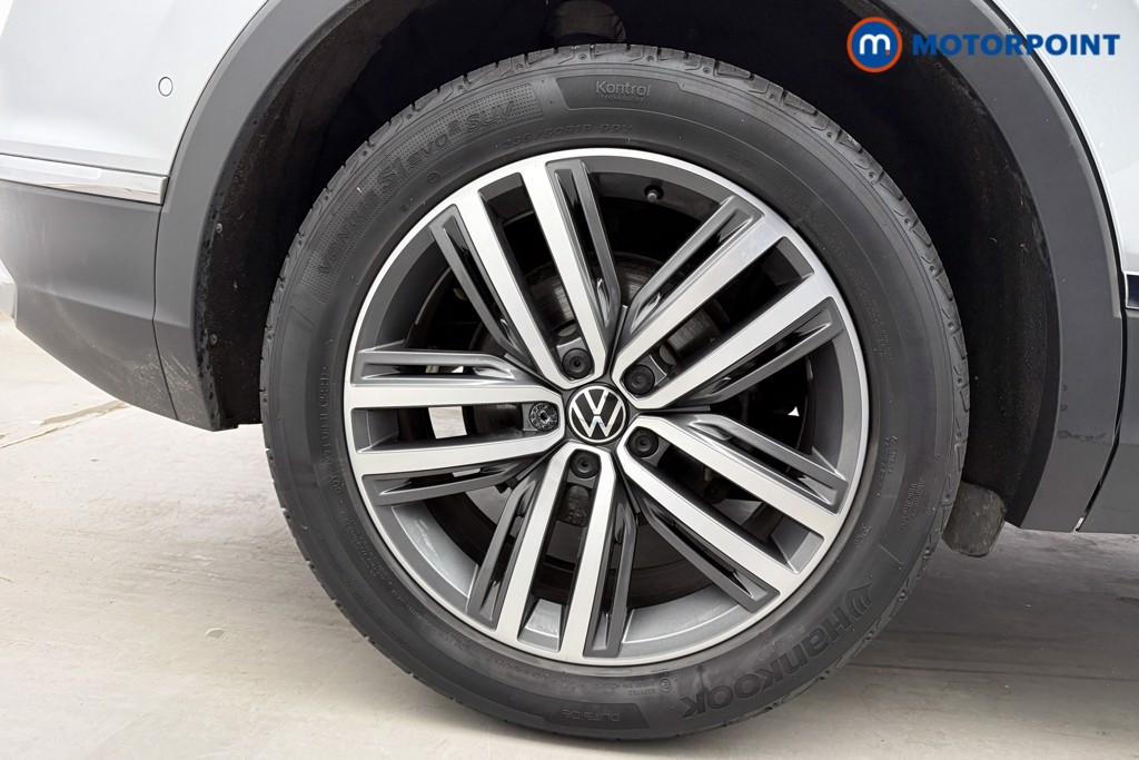 Volkswagen Tiguan Elegance Automatic Petrol SUV - Stock Number (1572582) - 33rd supplementary image