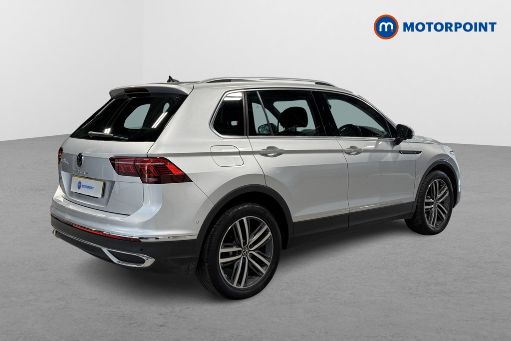 Volkswagen Tiguan Elegance Automatic Petrol SUV - Stock Number (1572582) - Drivers side rear corner