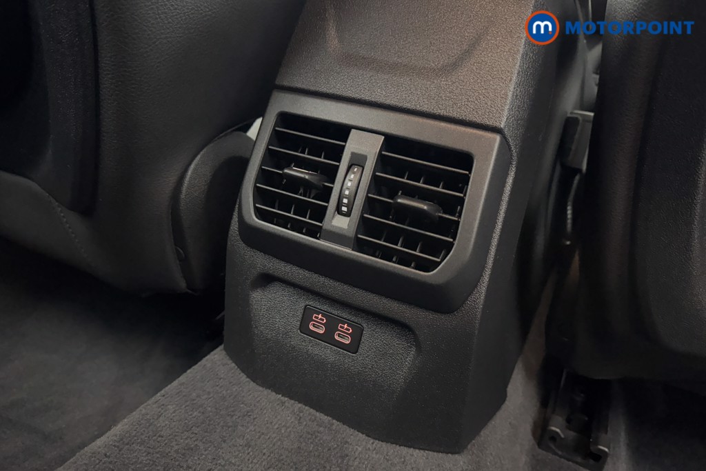 BMW 1 Series Sport Manual Petrol Hatchback - Stock Number (1572909) - 21st supplementary image