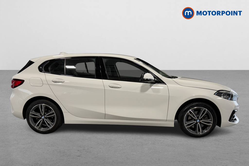 BMW 1 Series Sport Manual Petrol Hatchback - Stock Number (1572909) - Drivers side