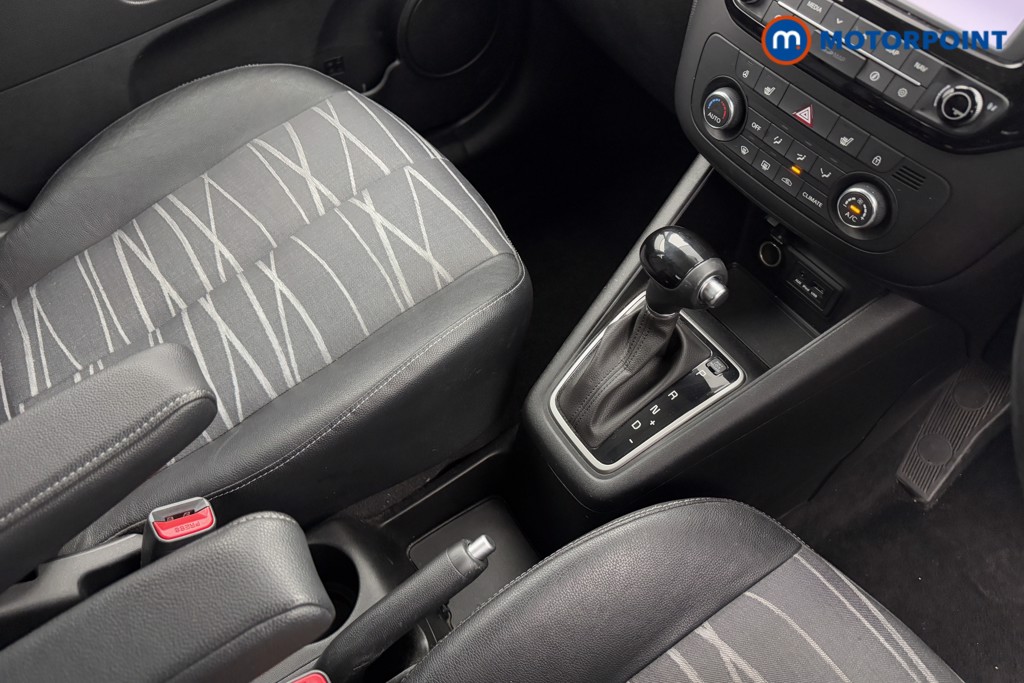 KIA Venga 4 Automatic Petrol People Carrier - Stock Number (1573753) - 9th supplementary image