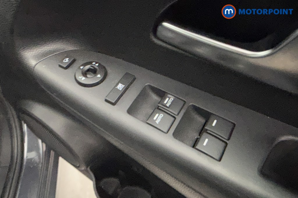 KIA Venga 4 Automatic Petrol People Carrier - Stock Number (1573753) - 12th supplementary image