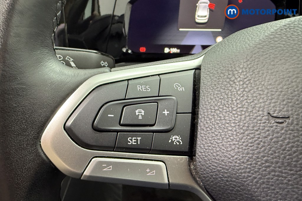 Volkswagen Golf Style Manual Petrol Hatchback - Stock Number (1573763) - 4th supplementary image