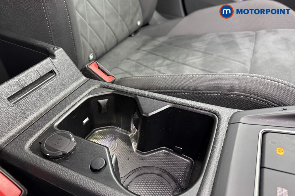 Volkswagen Golf Style Manual Petrol Hatchback - Stock Number (1573763) - 18th supplementary image