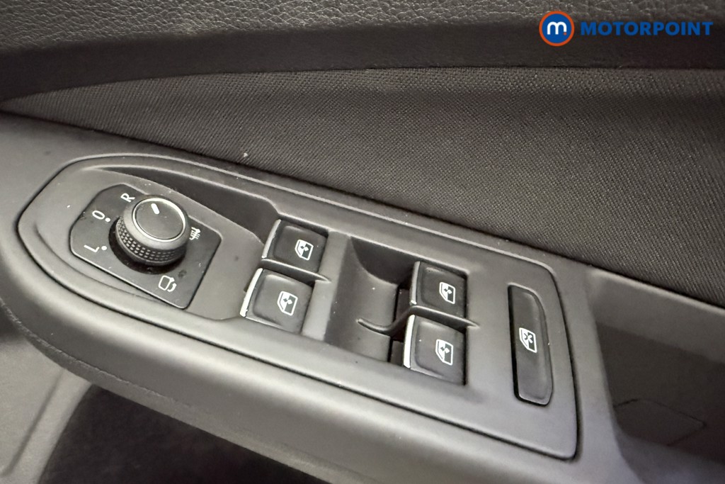 Volkswagen Golf Style Manual Petrol Hatchback - Stock Number (1573763) - 23rd supplementary image