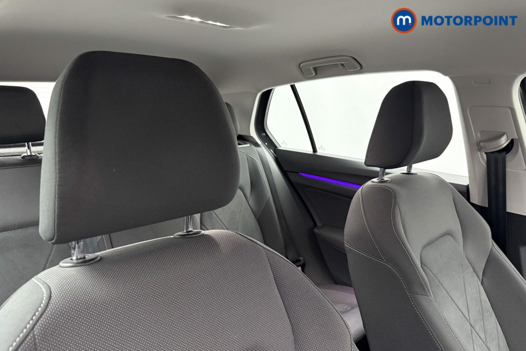 Volkswagen Golf Style Manual Petrol Hatchback - Stock Number (1573763) - 25th supplementary image