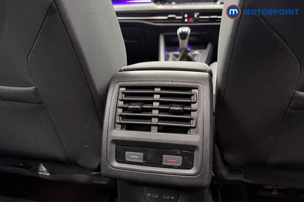 Volkswagen Golf Style Manual Petrol Hatchback - Stock Number (1573763) - 27th supplementary image