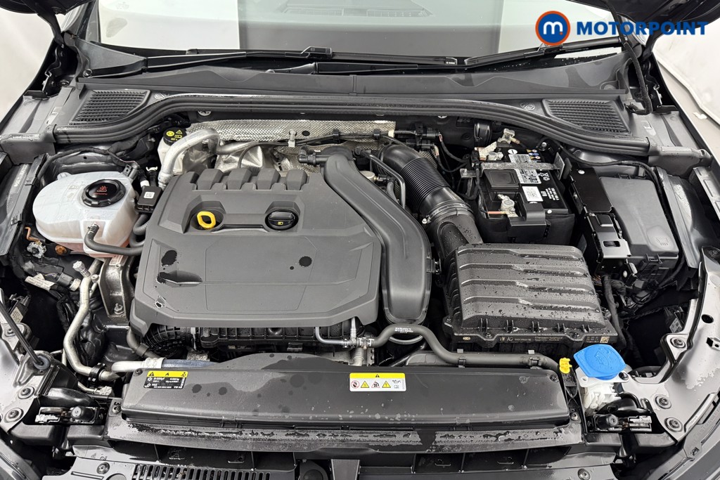 Volkswagen Golf Style Manual Petrol Hatchback - Stock Number (1573763) - 34th supplementary image