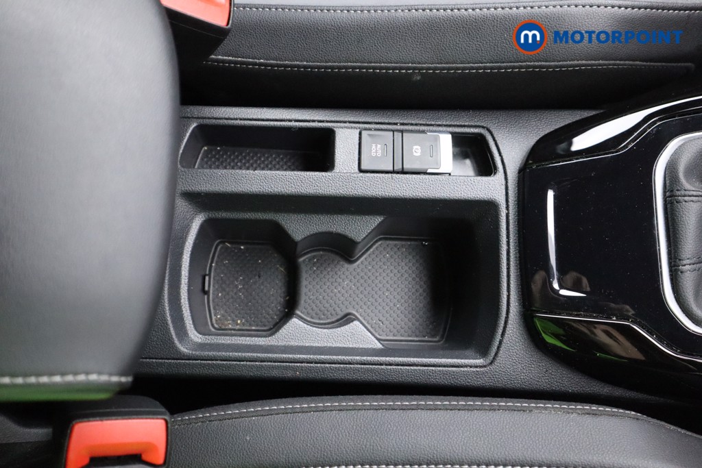 Volkswagen T-Roc R-Line Automatic Petrol SUV - Stock Number (1573859) - 5th supplementary image