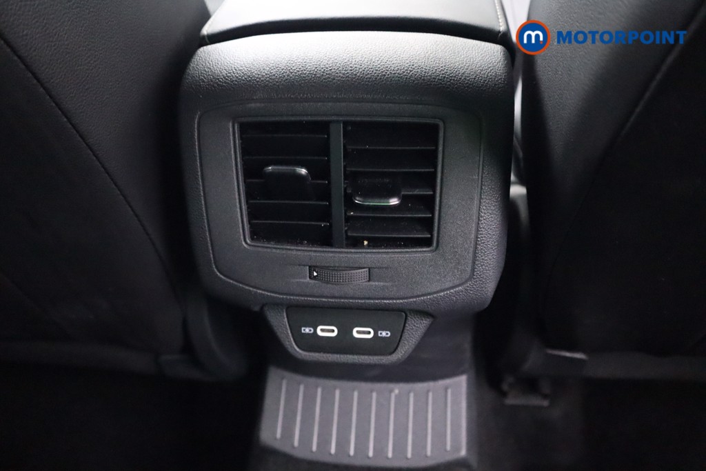 Volkswagen T-Roc R-Line Automatic Petrol SUV - Stock Number (1573859) - 19th supplementary image