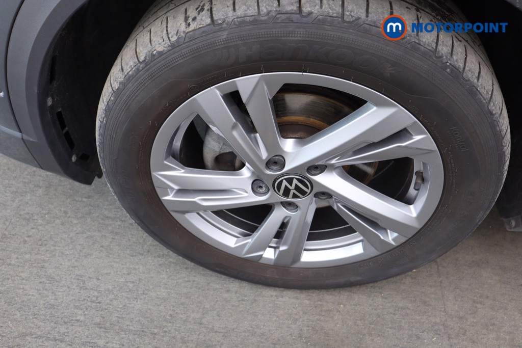 Volkswagen T-Roc R-Line Automatic Petrol SUV - Stock Number (1573859) - 26th supplementary image