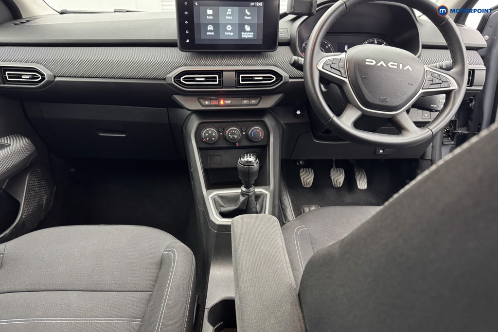 Dacia Sandero Expression Manual Petrol Hatchback - Stock Number (1574090) - 11th supplementary image