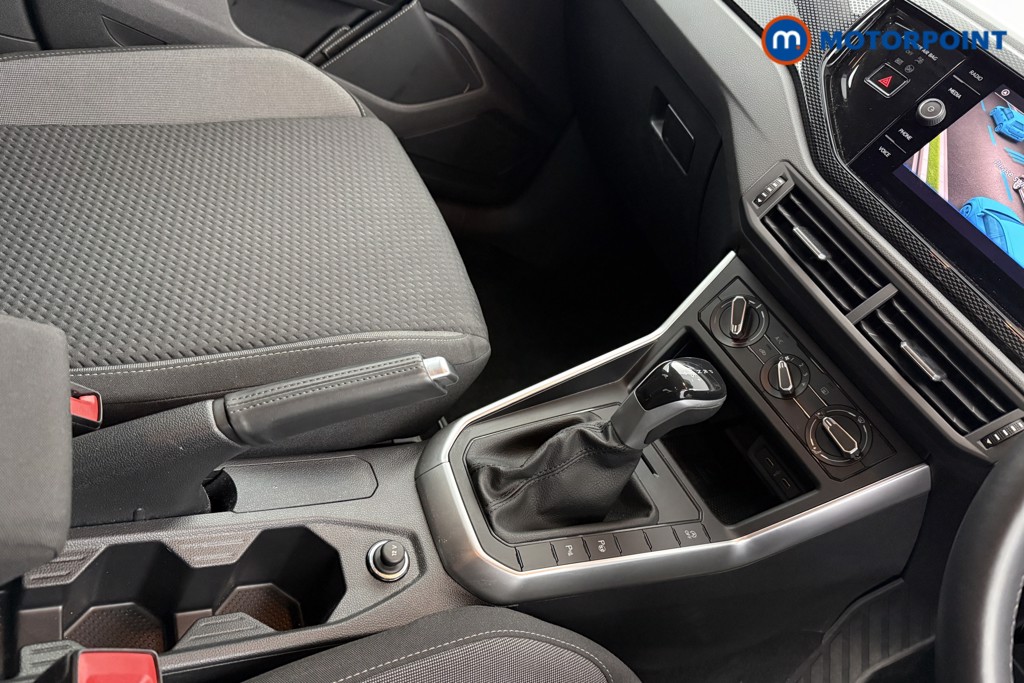 Volkswagen Polo Life Automatic Petrol Hatchback - Stock Number (1574333) - 17th supplementary image