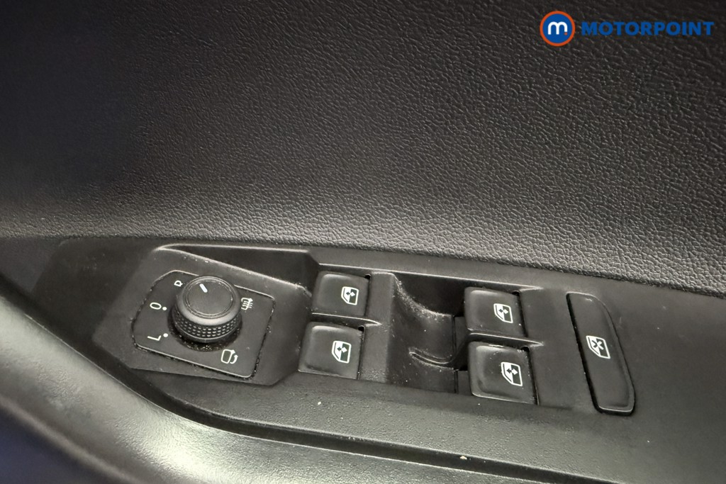 Volkswagen Polo Life Automatic Petrol Hatchback - Stock Number (1574333) - 20th supplementary image