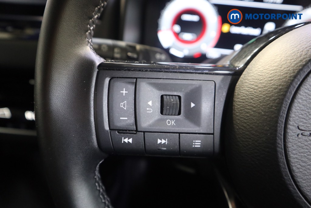 Nissan Qashqai N-Connecta Manual Petrol SUV - Stock Number (1575089) - 3rd supplementary image