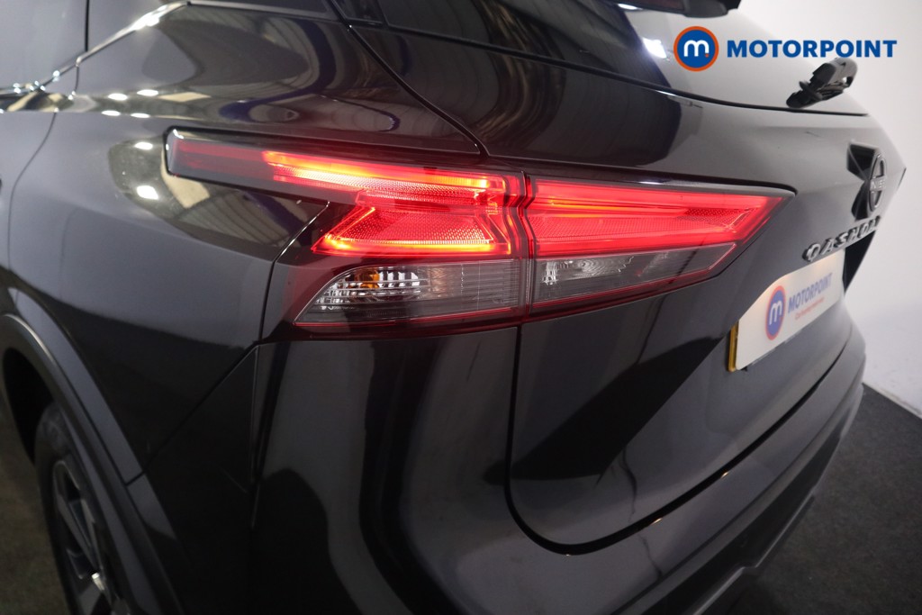 Nissan Qashqai N-Connecta Manual Petrol SUV - Stock Number (1575089) - 20th supplementary image