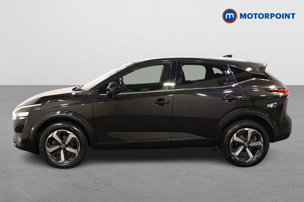 Nissan Qashqai N-Connecta Manual Petrol SUV - Stock Number (1575089) - Passenger side