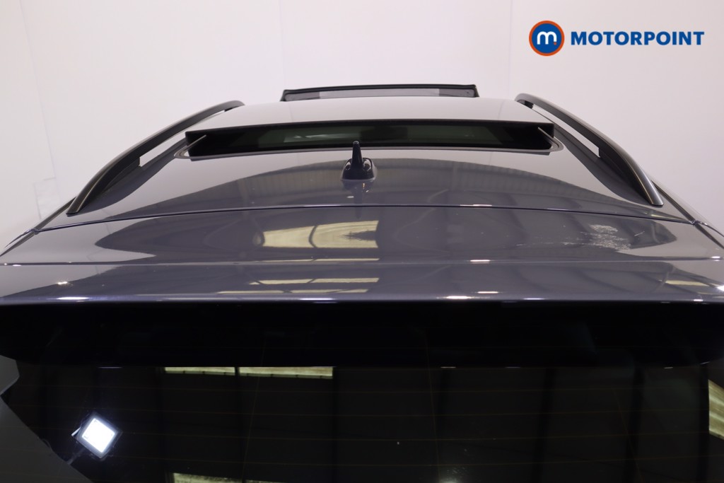 Volkswagen Tiguan R-Line Automatic Diesel SUV - Stock Number (1575963) - 35th supplementary image