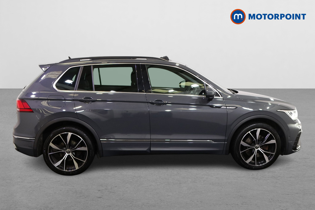 Volkswagen Tiguan R-Line Automatic Diesel SUV - Stock Number (1575963) - Drivers side
