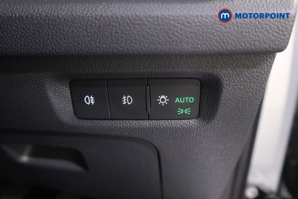 Skoda Octavia SE Manual Petrol Hatchback - Stock Number (1576034) - 9th supplementary image