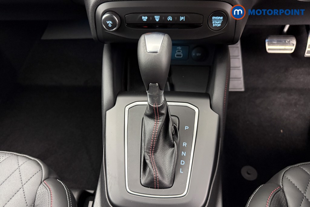 Ford Focus St-Line X Automatic Petrol-Electric Hybrid Estate - Stock Number (1576206) - 11th supplementary image