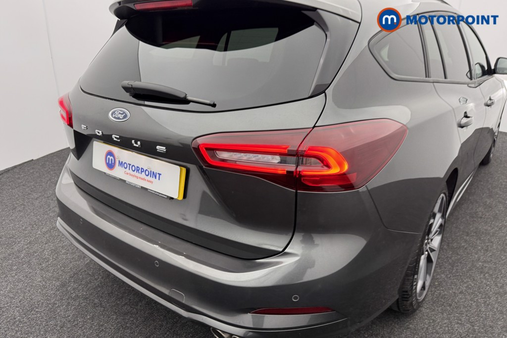 Ford Focus St-Line X Automatic Petrol-Electric Hybrid Estate - Stock Number (1576206) - 26th supplementary image