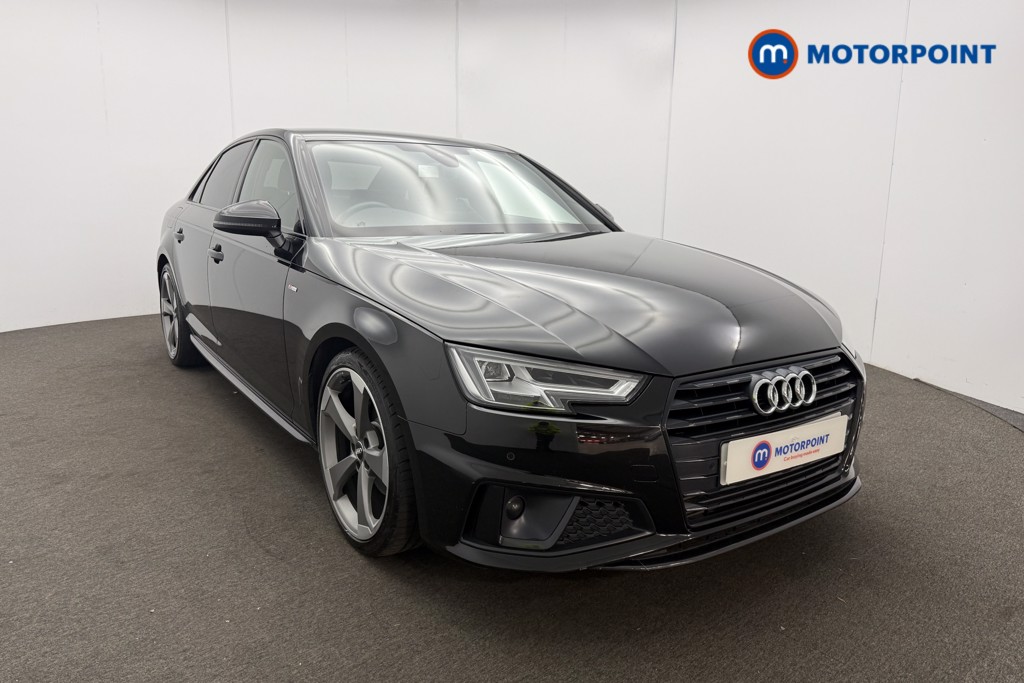 Audi A4 Black Edition Manual Petrol Saloon - Stock Number (1576303) - 2nd supplementary image