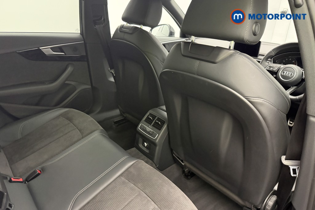 Audi A4 Black Edition Manual Petrol Saloon - Stock Number (1576303) - 9th supplementary image